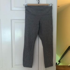 Gray cropped lululemon leggings